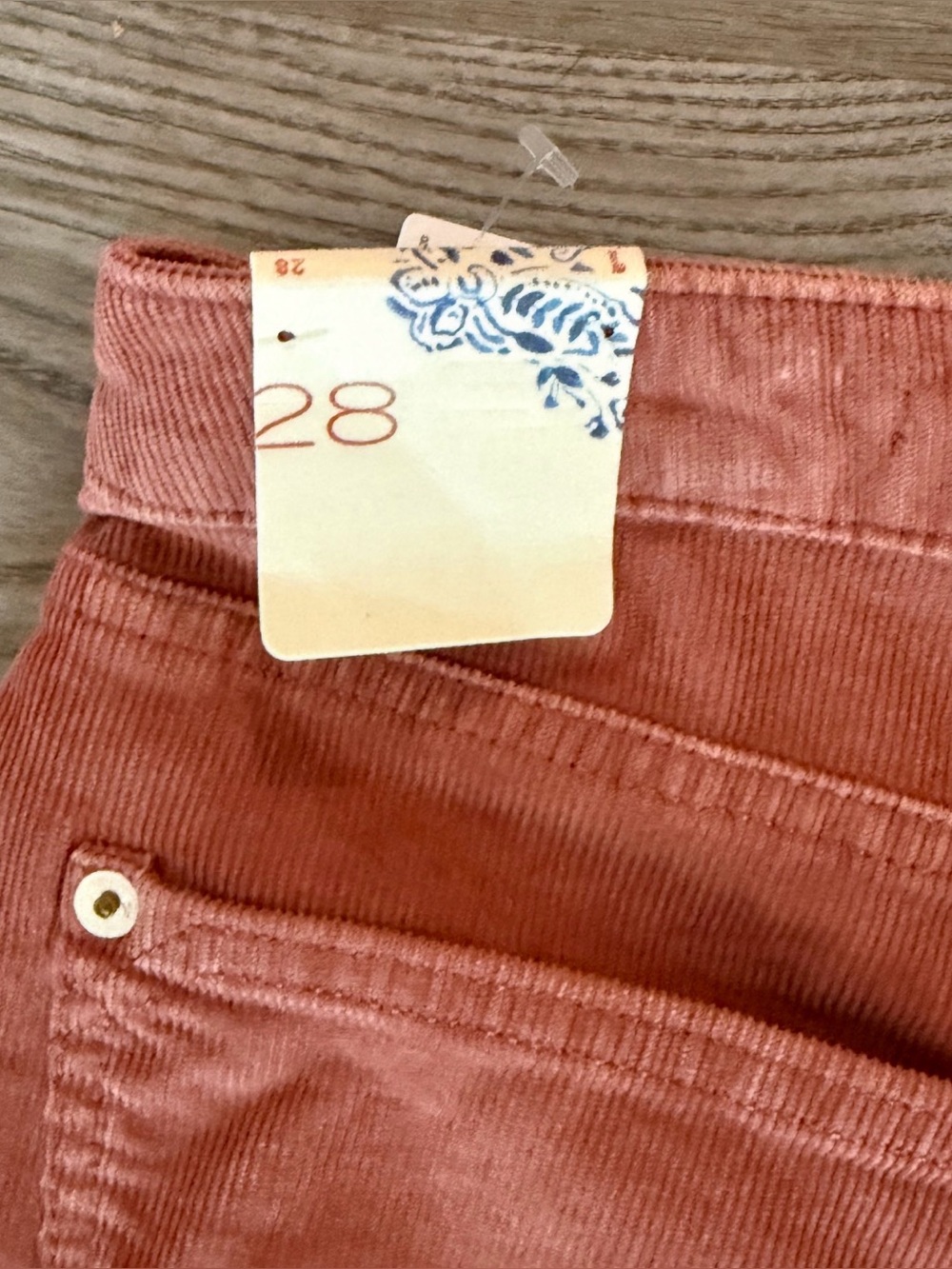 Pilcro the Gwen Wide Leg Corduroy Crop Ankle Pant in Rose Pink NWT size 28 - Picture 8 of 12